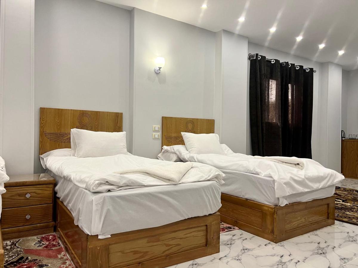 Life Pyramids Inn Кайро Екстериор снимка